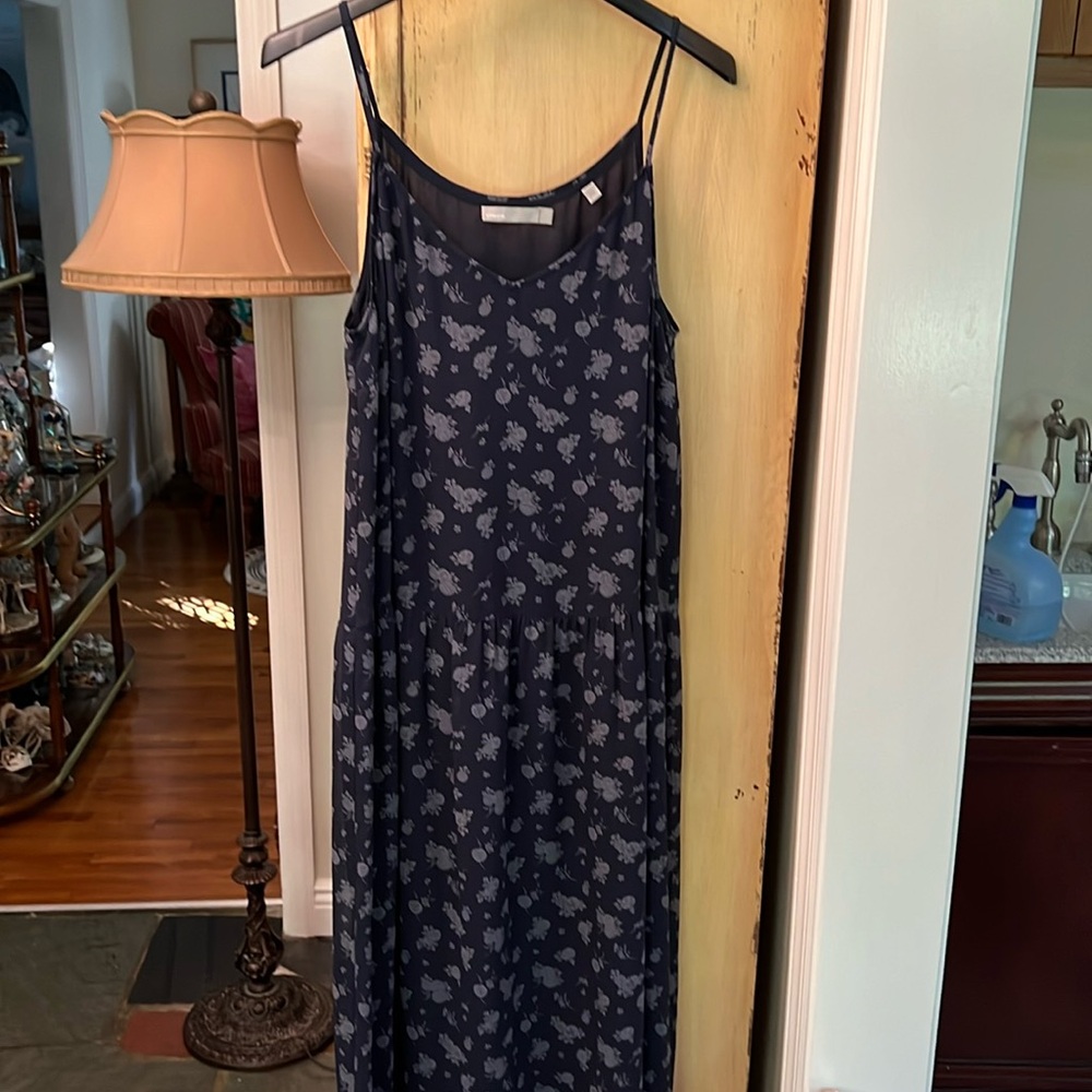 100% silk Vince size L maxi dress